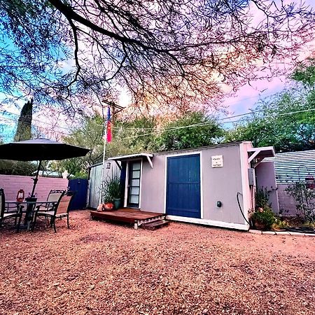 Cute Peaceful Tiny House Getaway W Backyard - Low Summer Rates! Tucson Exteriör bild
